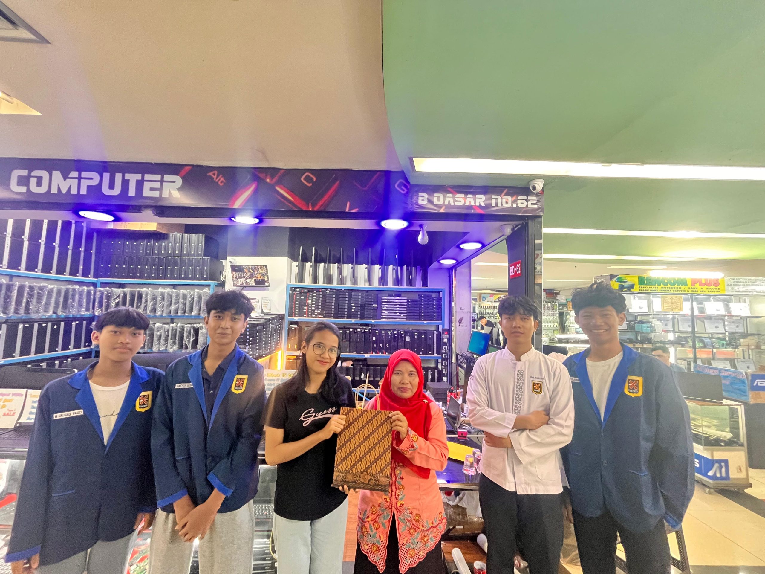 WhatsApp Image 2025-10-31 at 12.32.25 PM